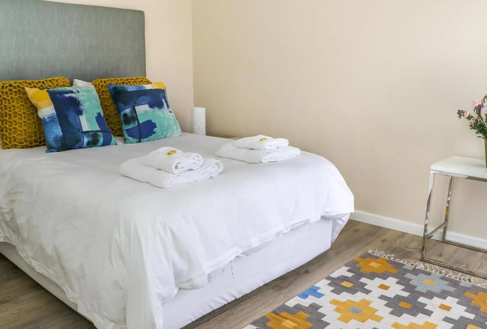 Ocean View Properties - Apartment 701 Cape Town